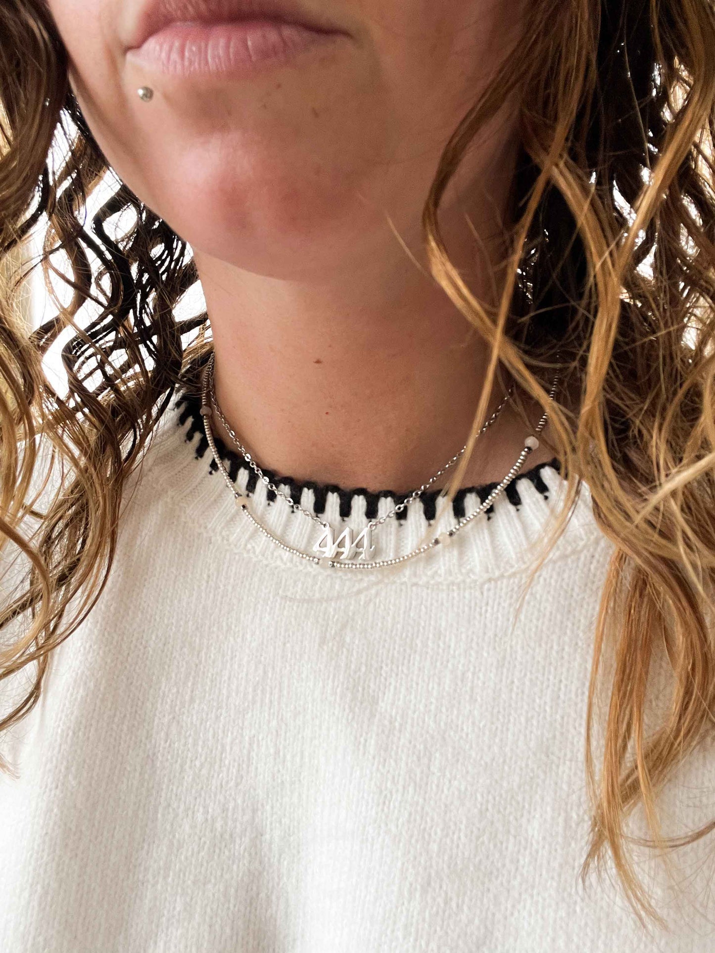 Amara ketting perzik maansteen - zilver