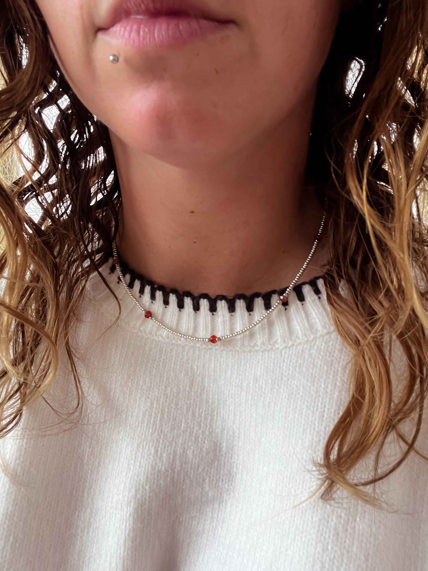 Amara ketting zonnesteen - zilver