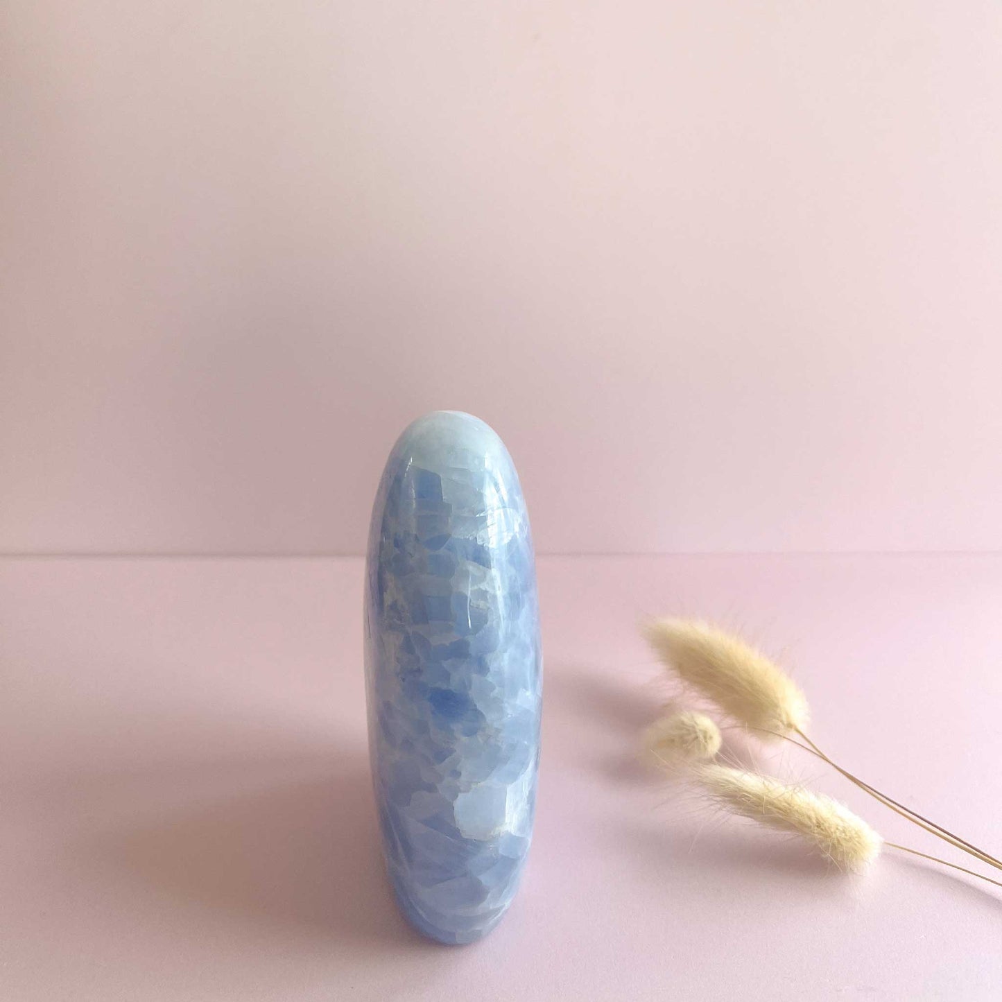 Blauwe calciet – sculptuur (uniek)