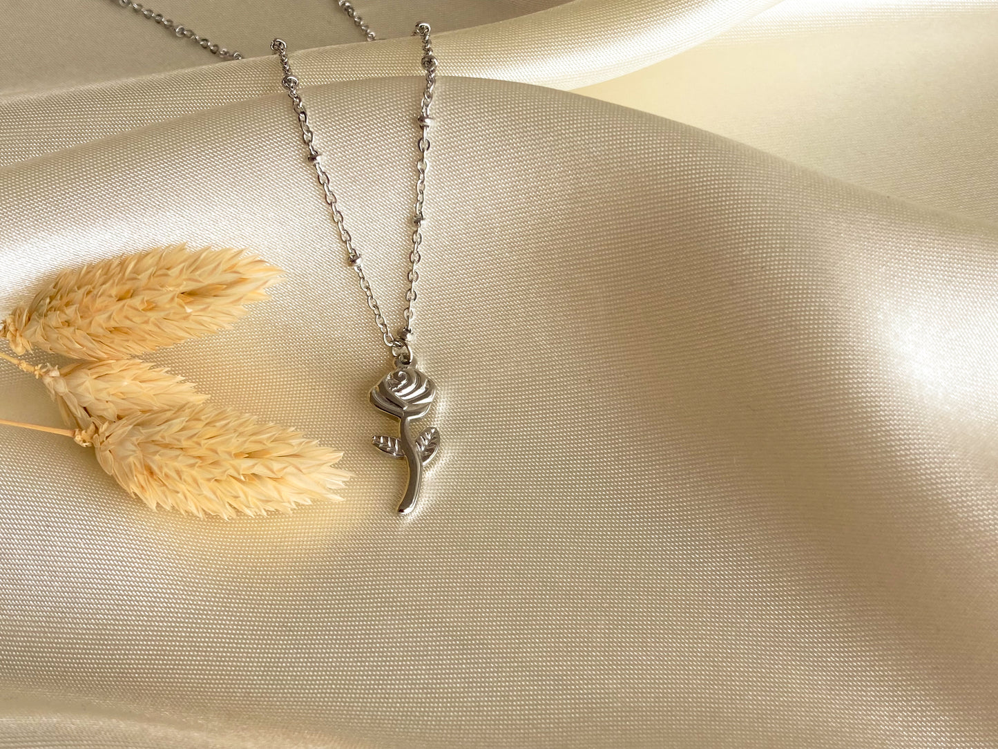 Roos ketting zilver