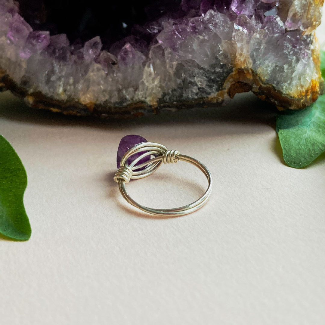 Amethist wire ring