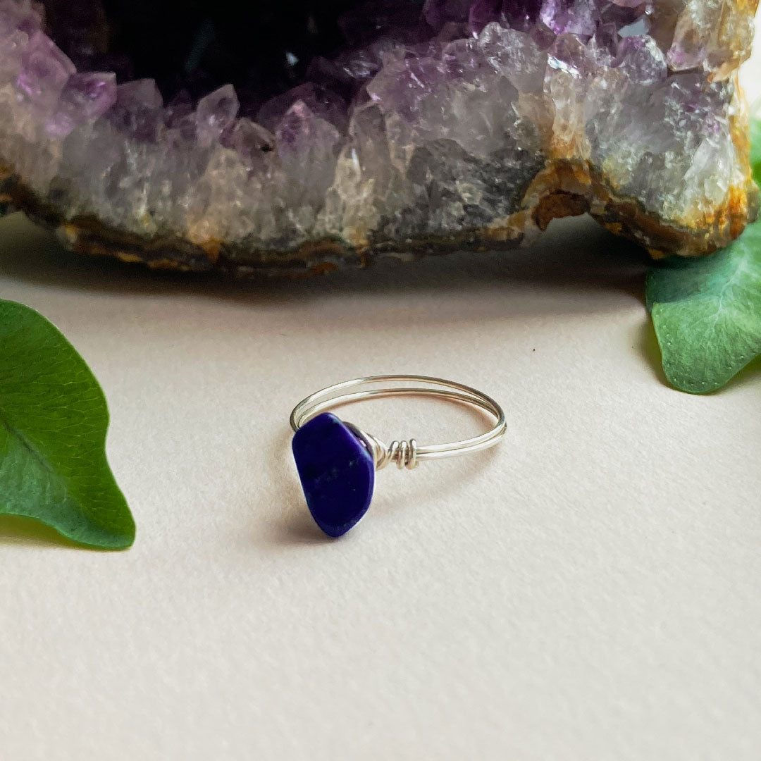Lapis lazuli wire ring