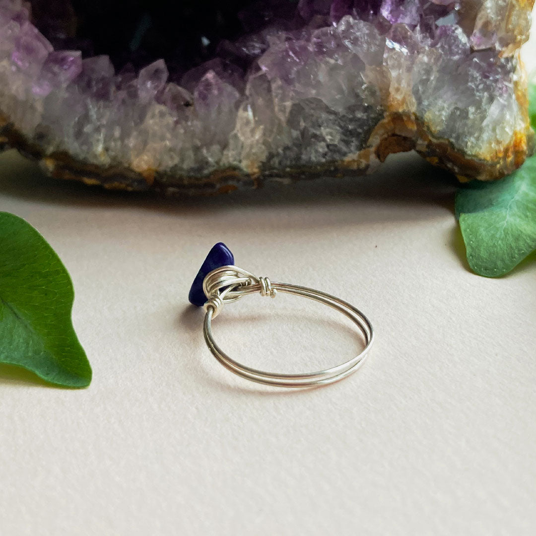 Lapis lazuli wire ring