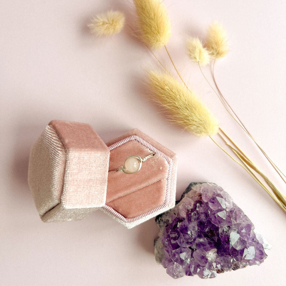 Hoe verzorg je je sieraden?