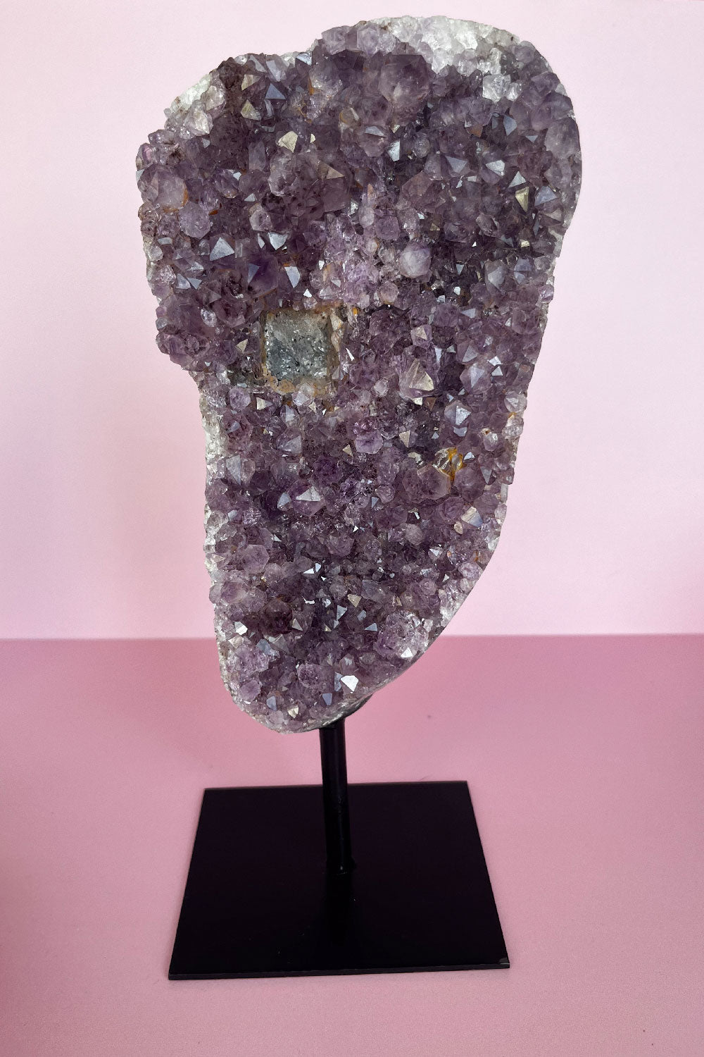Amethist cluster op standaard - uniek