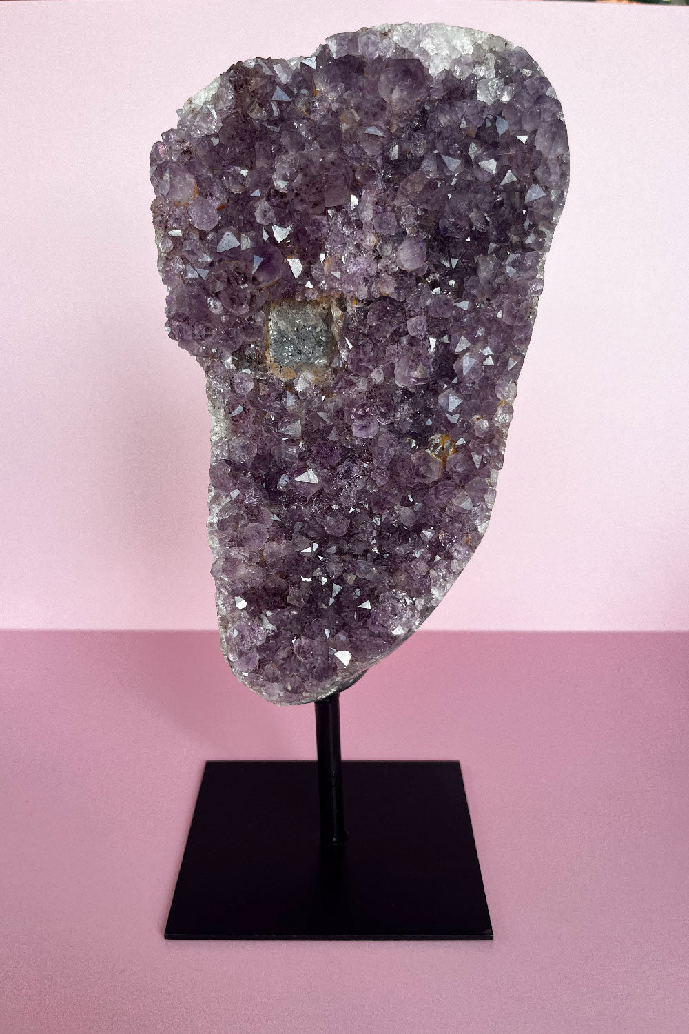 Amethist cluster op standaard - uniek