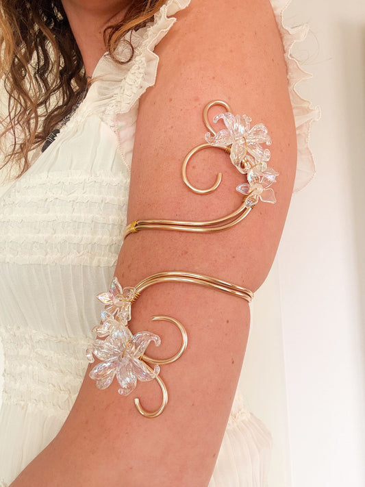Elize Arm Cuff – statement piece - goud