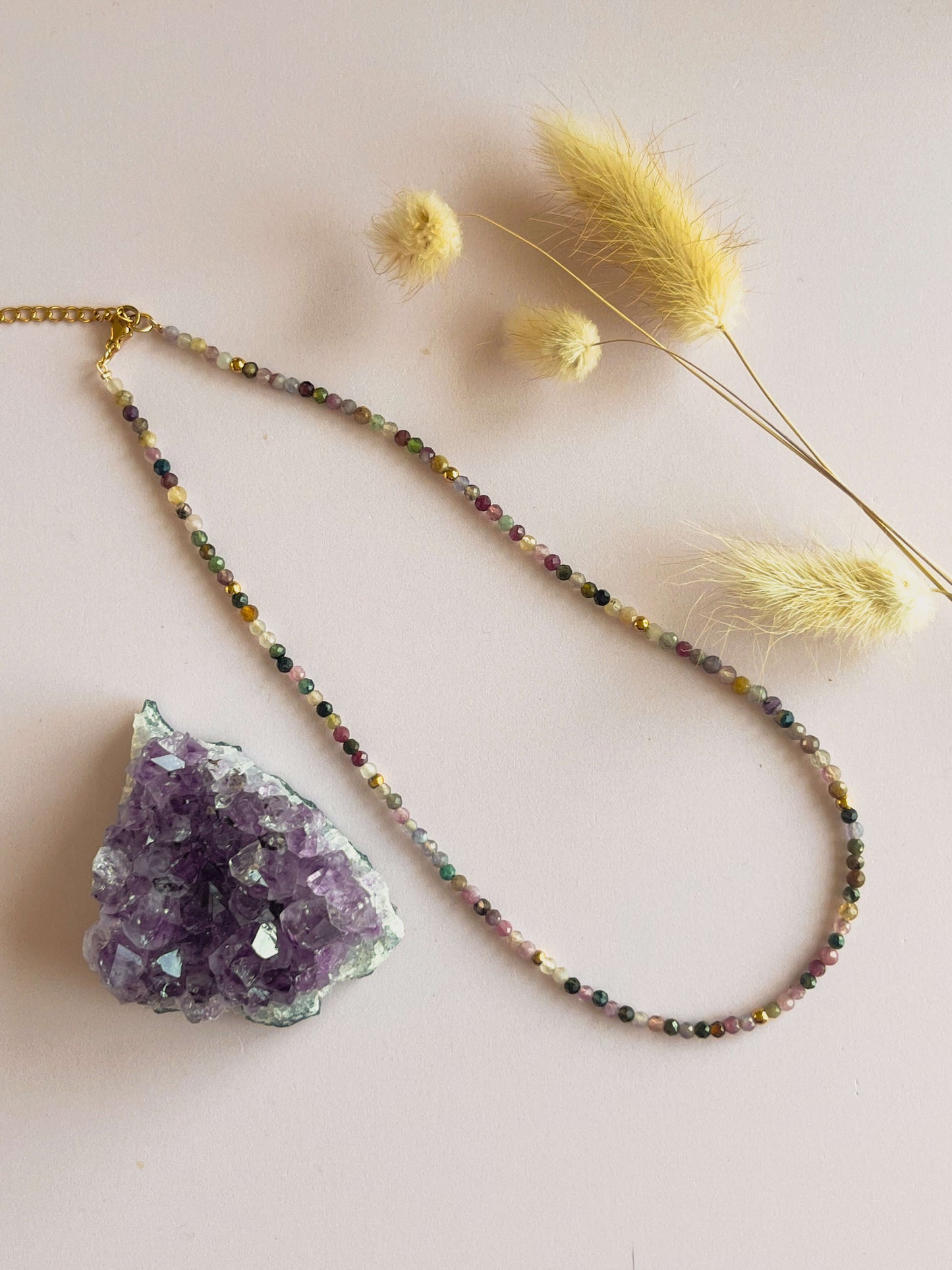 Iris choker toermalijn - goud