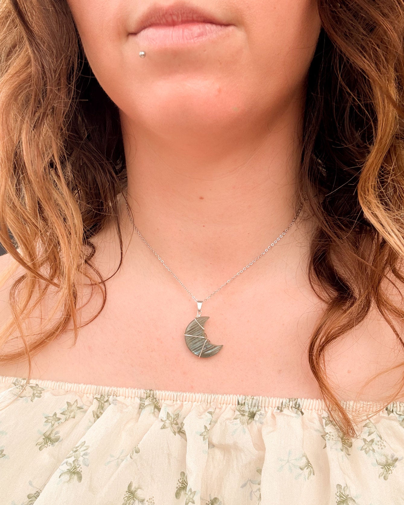 Labradoriet maan 1 - zilver (one of a kind)