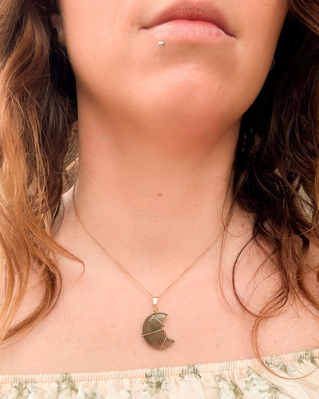Labradoriet maan 2 - zilver (one of a kind)