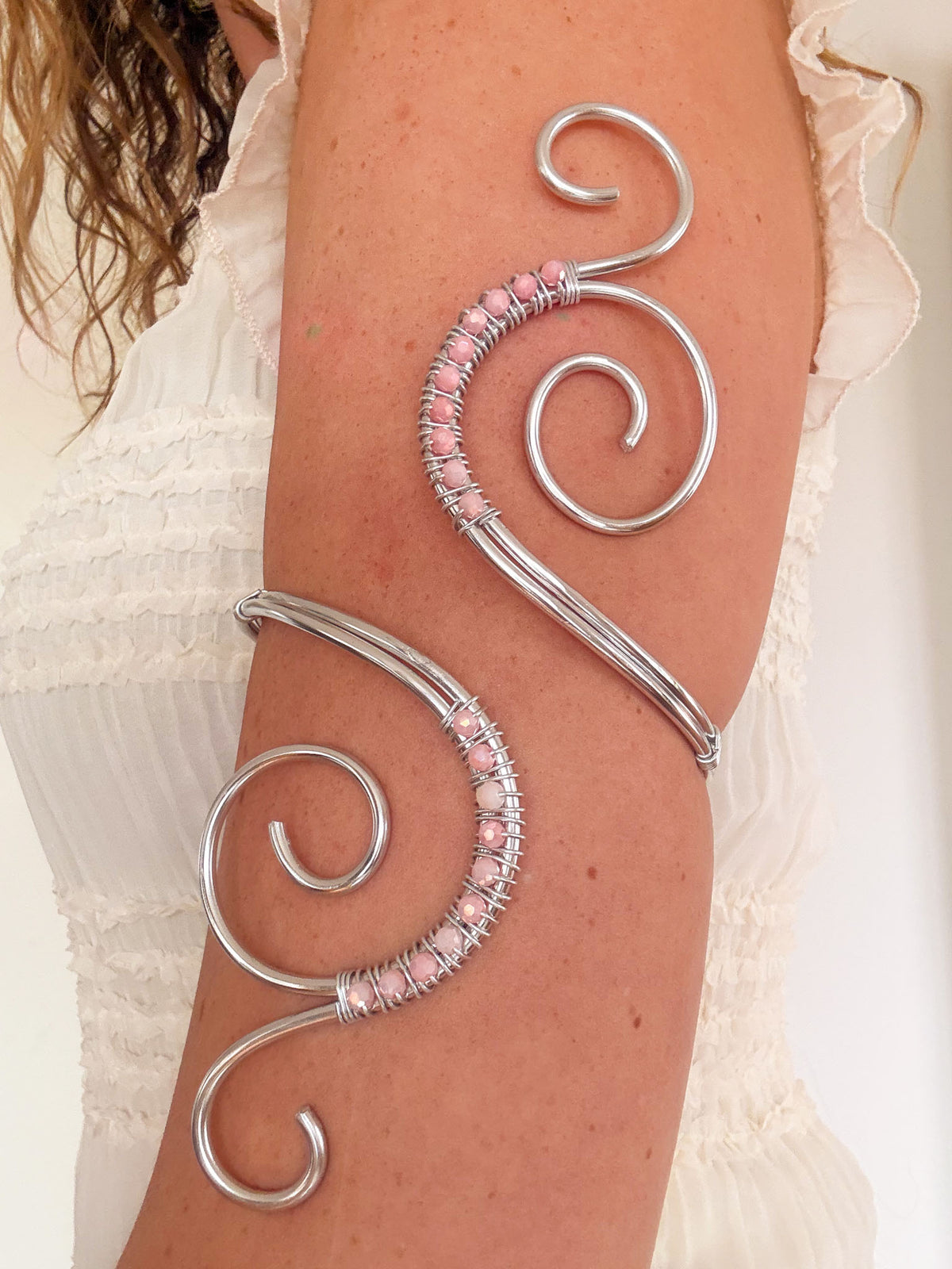 Rosalie Arm Cuff – statement piece - Zilver