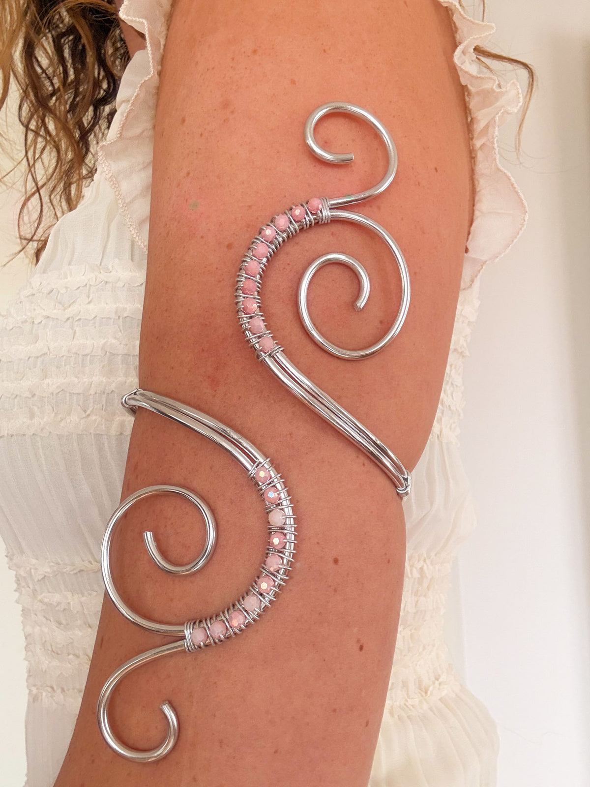 Rosalie Arm Cuff – statement piece - Zilver