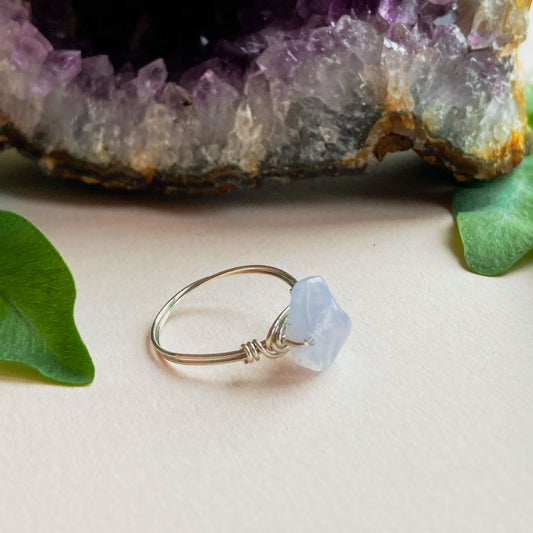 Blue lace agaat wire ring