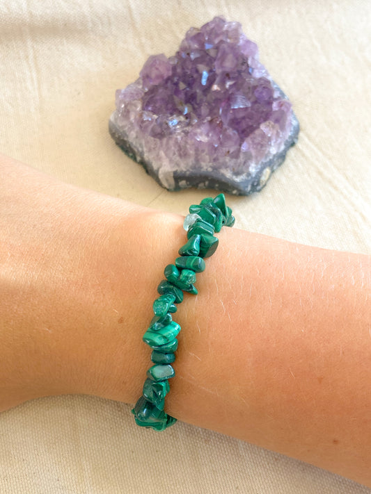 Malachiet chipstone armband