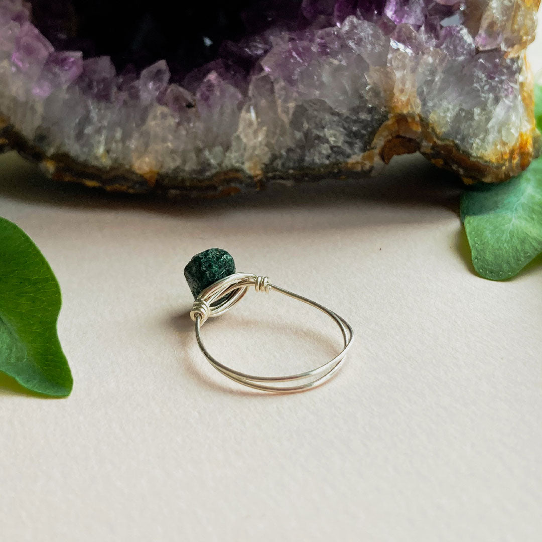 Mosagaat wire ring