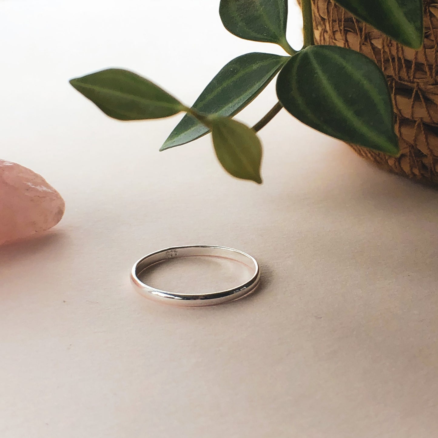 Simple stacking ring