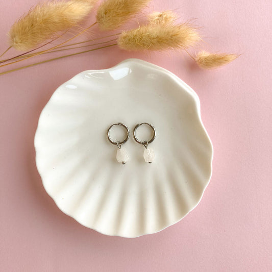 Ruwe rozenkwarts oorbellen zilver